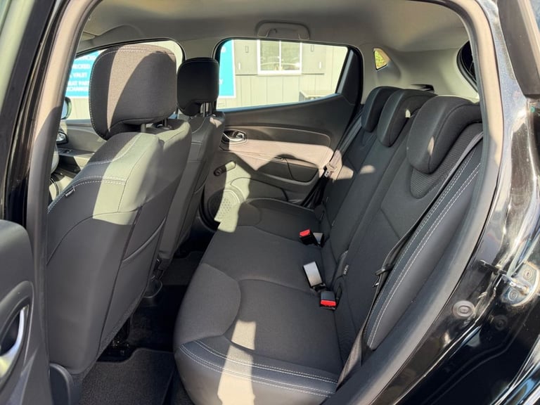 2019 Renault Clio 1.5 dCi Play Hatchback 5dr Diesel Manual Euro 6 (s/s) (90 ps) Hatchback Diesel ...