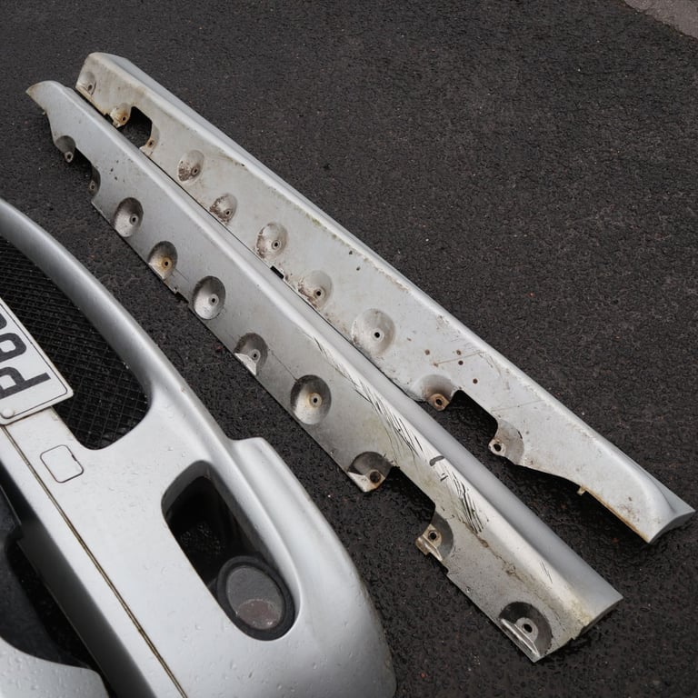 BMW E46 COUPE CABRIO M SPORT BODY KIT BUMPERS SIDESKIRTS TITAN SILVER