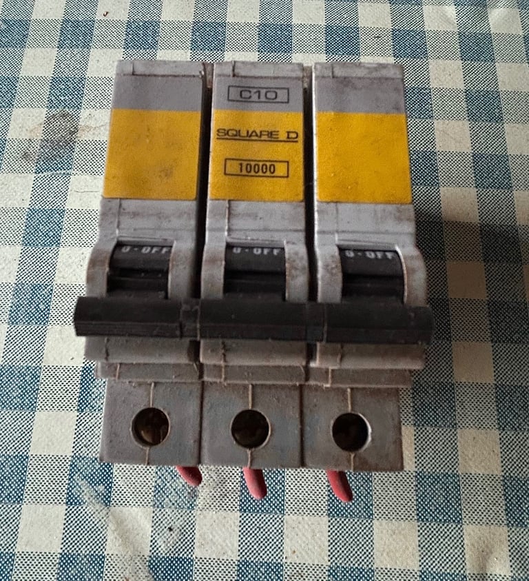 A selection of electrical materials for £100