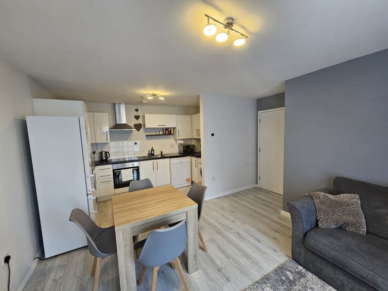 2 Bedroom flat available in Bournemouth 