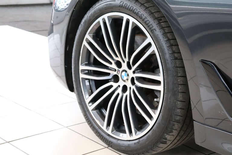 2019 BMW 5 Series 2.0 520I M Sport Auto 4dr Saloon Petrol Automatic
