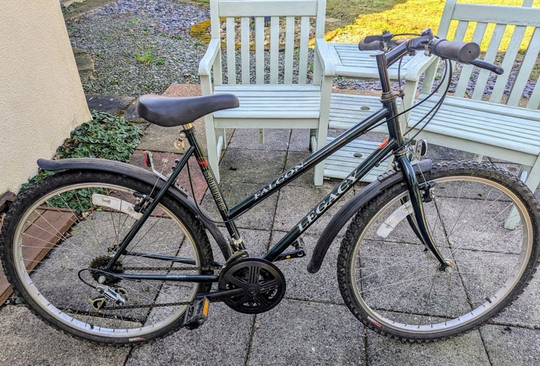 Falcon Legacy Bike 26in wheels 