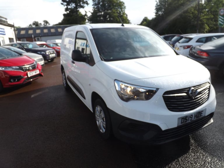 2019 Vauxhall Combo 1.6 Turbo D 2000 Edition Panel Van 4dr Diesel Manual L1 H1 Euro 6 (s/s) (10 P...