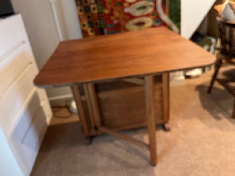 Compact Drop Leaf Table FREE TO COLLECTOR 