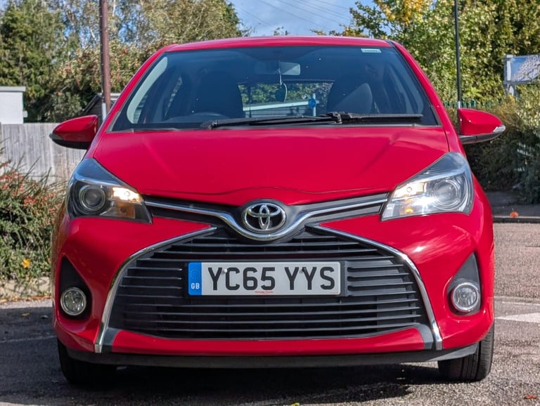 2015 Toyota Yaris 1.3 Icon Vvt-i 5 Door Petrol Hatchback 1 Owner FMDSH Hatchback Petrol Manual
