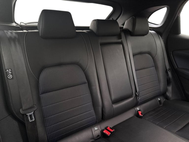 2022 Nissan Qashqai 1.3 DiG-T MH Tekna 5dr SUV PETROL Manual