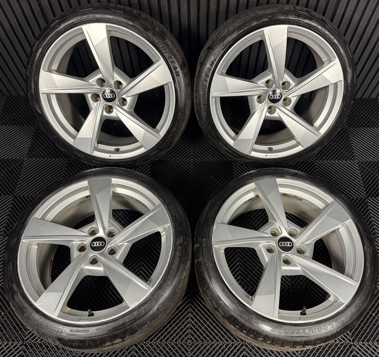 19'' GENUINE AUDI A4 S LINE SILVER B8 B9 ALLOY WHEELS ALLOYS TYRES