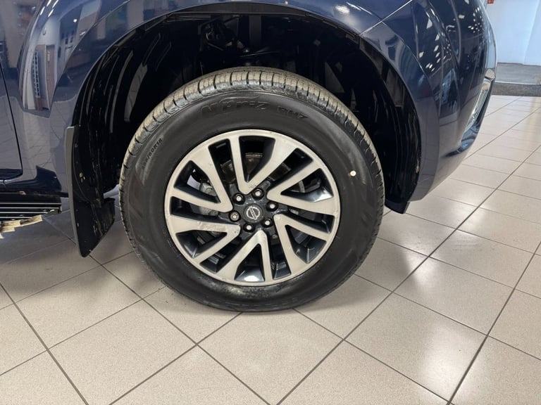 2019 Nissan Navara 2.3 dCi Tekna Pickup Double Cab 4dr Diesel Manual 4WD Euro 6 (s/s) (190 ps) PI...