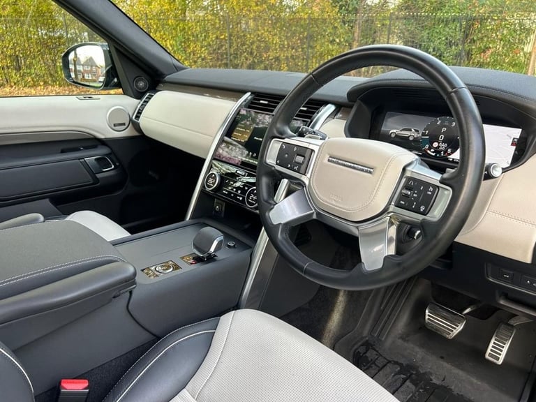 2024 Land Rover Discovery 3.0 D250 Dynamic HSE 5dr Auto ESTATE DIESEL Automatic