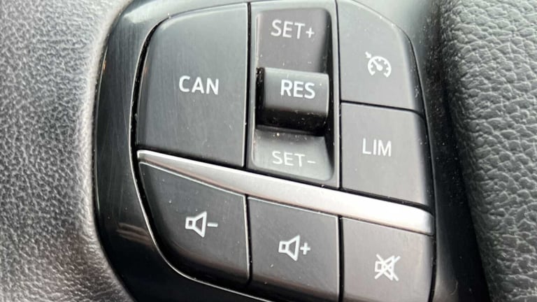 2022 Ford Transit Custom 2.0 EcoBlue 130ps Low Roof Limited Van Van Diesel Manual