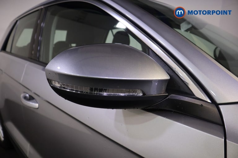 2023 Volkswagen T-Roc 1.5 TSI Life 5dr SUV Petrol Manual