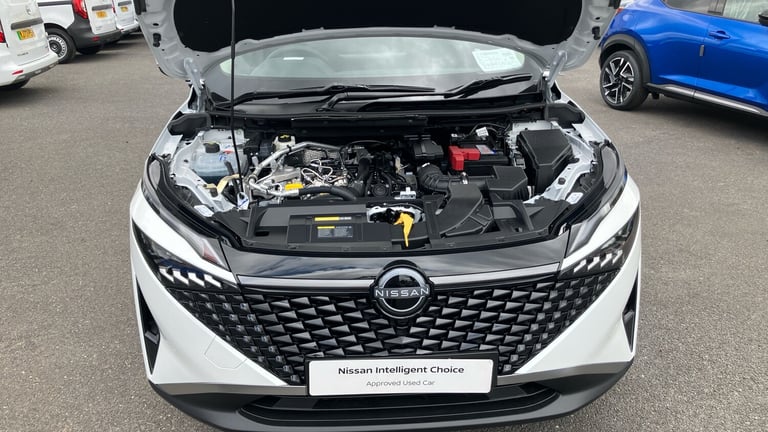 2025 Nissan Qashqai 1.3 DiG-T MH Acenta Premium 5dr HATCHBACK PETROL Manual