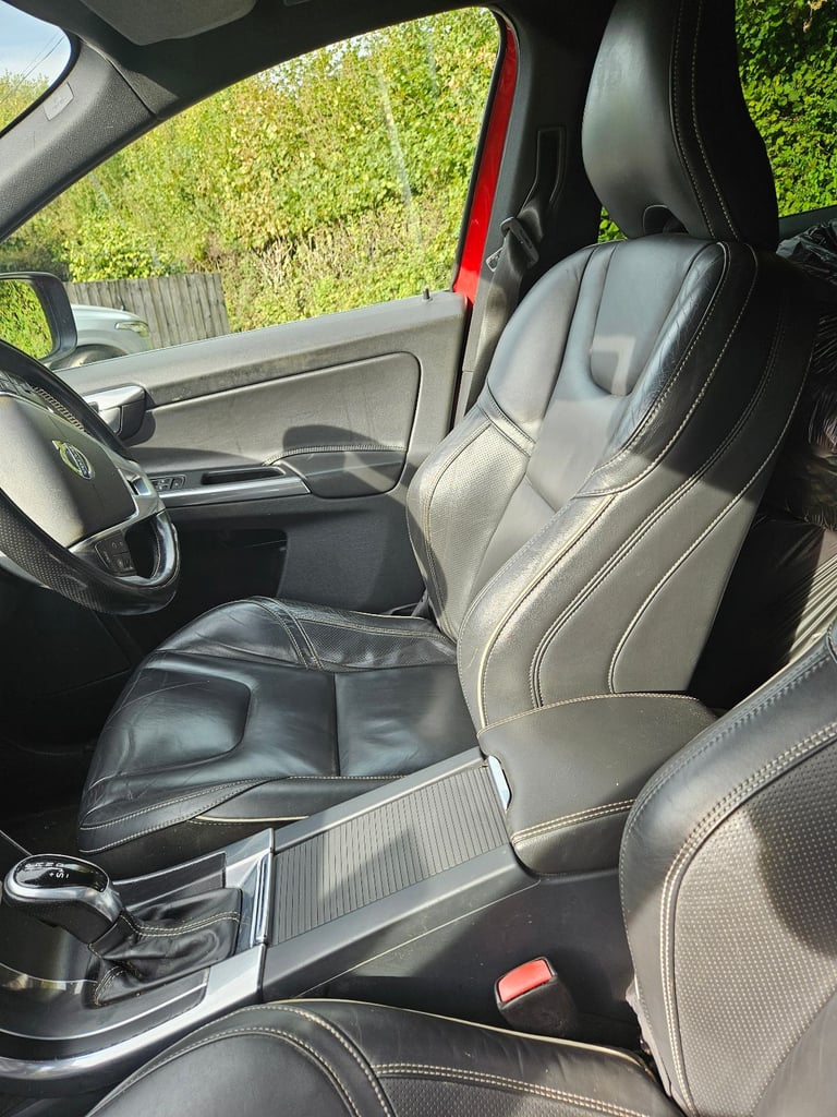 Volvo, XC60, Estate, 2014, Semi-Auto, 1969 (cc), 5 doors