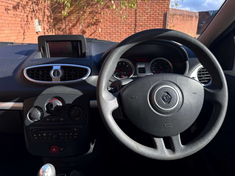 2010 Renault Clio 1.2 TCE I-Music 5dr HATCHBACK PETROL Manual