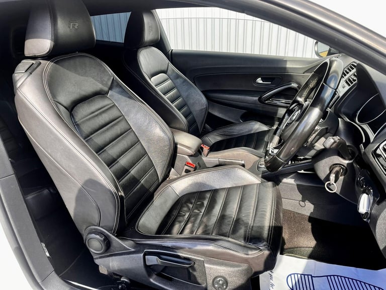 2015 Volkswagen Scirocco 2.0 TSI BlueMotion Tech R DSG Euro 6 (s/s) 3dr COUPE Petrol Automatic