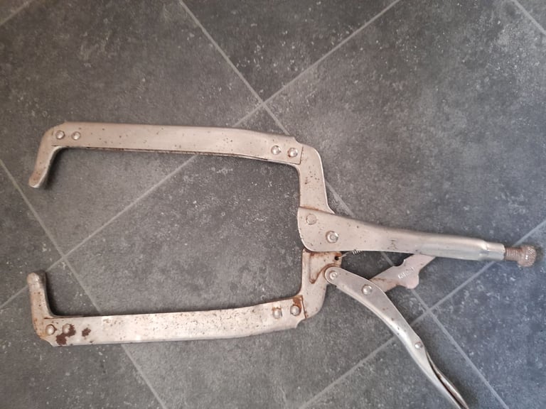 Single vice clamp