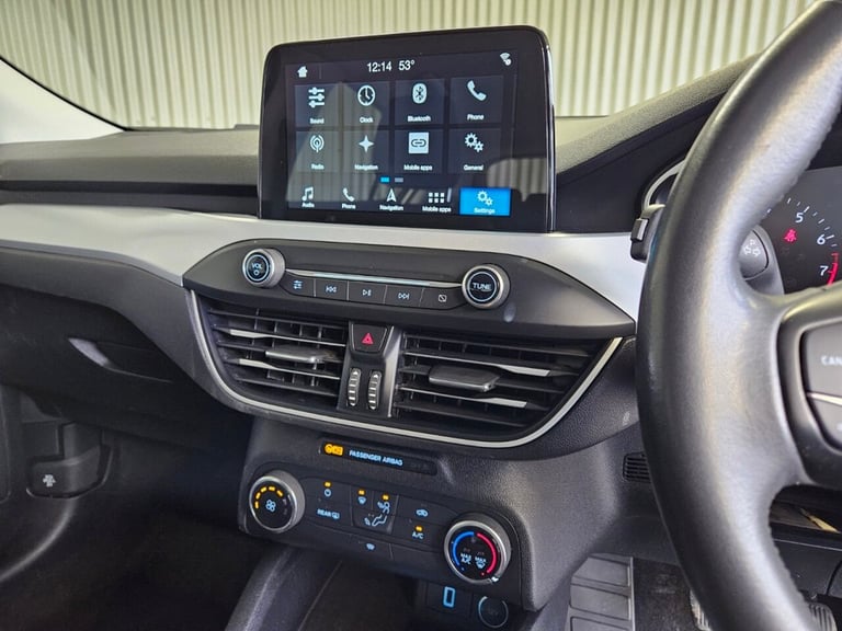 2019 Ford Focus 1.0T EcoBoost Zetec Hatchback 5dr Petrol Manual Euro 6 (s/s) (100 ps) Hatchback P...