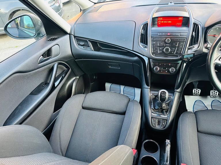 2014 Vauxhall Zafira Tourer 2.0 CDTi SRi Euro 5 5dr MPV Diesel Manual