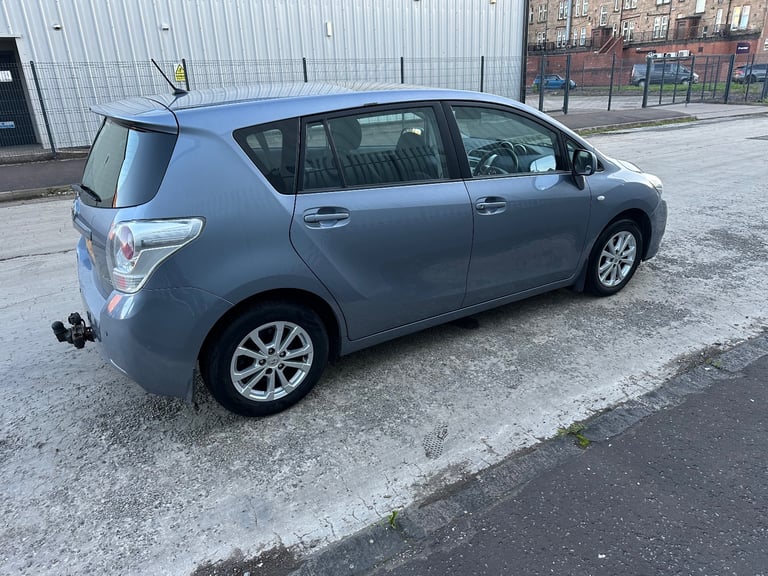 7 SEATER TOYOTA COROLLA VERSO 2011 5DR PETROL*FULL YEAR MOT EXCELLENT CONDITION