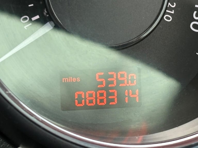 2014 Peugeot 3008 1.6 HDi Allure 5dr HATCHBACK DIESEL Manual