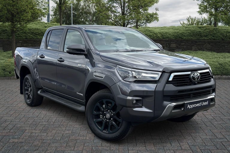 image for 2025 Toyota Hilux Invincible X D/Cab Pick Up 2.8 Hybrid 48V Auto Double Cab Pick-up Diesel Automatic