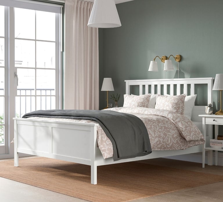 King size bed (Hemnes IKEA) 