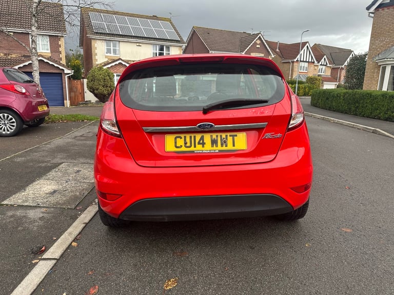 2014 ‘14’ Ford Fiesta 1.25 Zetec * low miles full service history* 