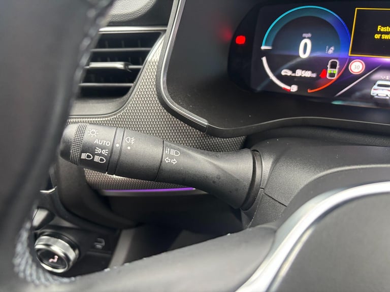 2023 Renault Arkana techno E-Tech hybrid 145 auto my22 COUPE Petrol/Electric Hybrid Automatic