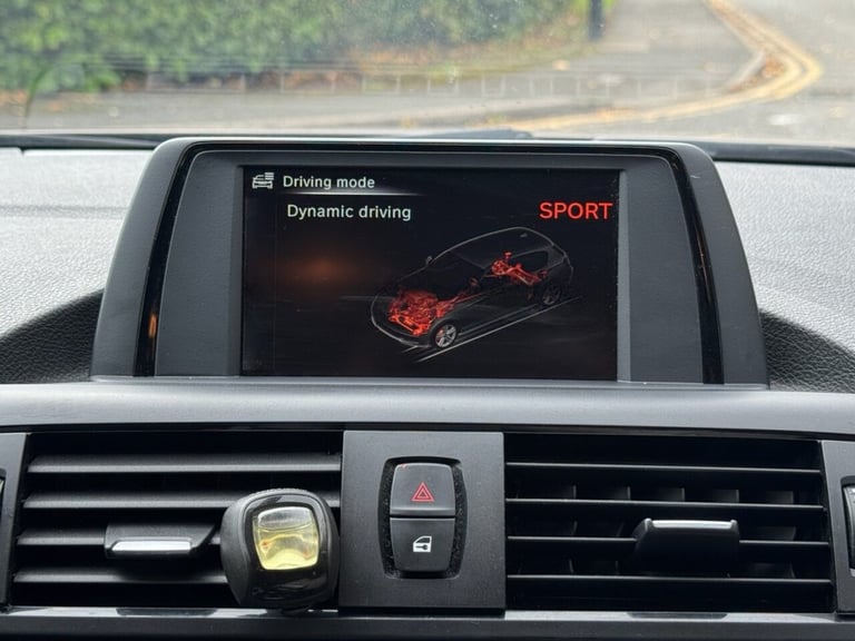 2015 BMW 1 Series 2.0 120d BluePerformance SE Hatchback 5dr Diesel Auto Euro 6 (s/s) (184 ps) Hat...