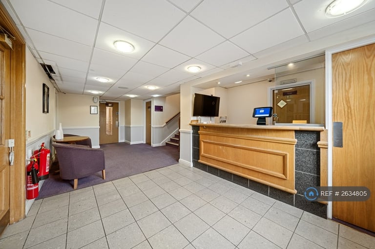 Studio flat in Hever Court Road, Singlewell, DA12 (#2634805)