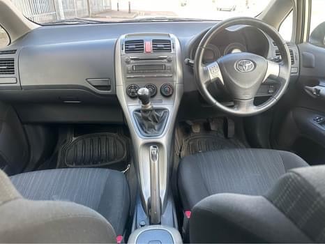 TOYOTA AURIS 2008 5DR PETROL MOT TILL 10/04/2026 EXCELLENT CONDITION