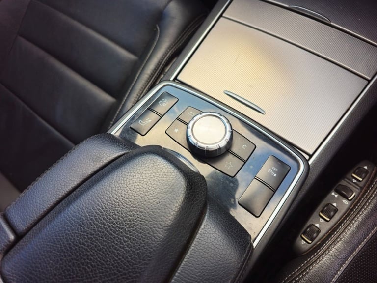 2013 Mercedes-Benz E-Class 2.1 E220 CDI AMG Sport Cabriolet 2dr Diesel G-Tronic+ Euro 5 (s/s) (17...