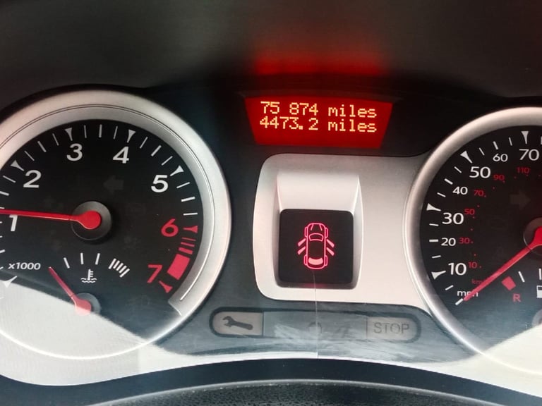 Renault, CLIO, Estate, 2010, Manual, 1149 (cc), 5 doors