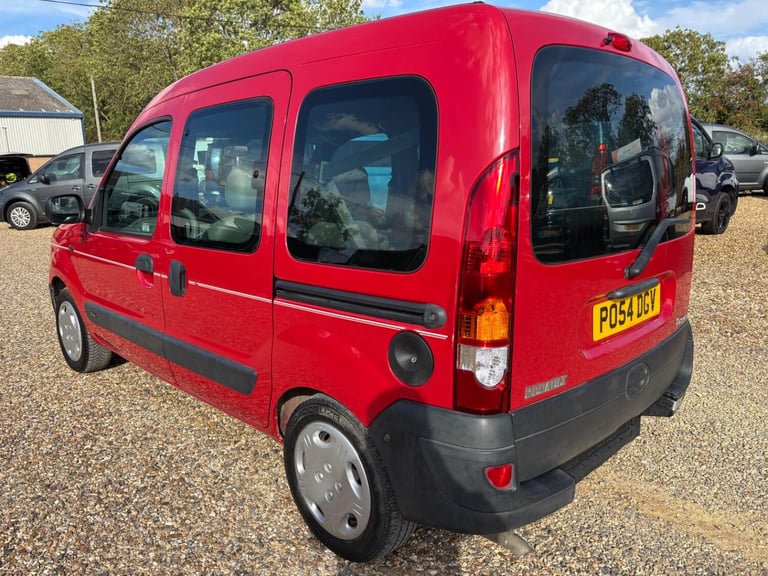 RENAULT Kangoo WHEELCHAIR ACCESSIBLE VEHICLE AUTO WAV AUTOMATIC 1.6 16v
