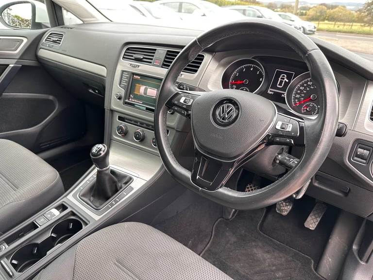 2015 Volkswagen Golf 1.4 TSI BlueMotion Tech Match Hatchback 5dr Petrol Manual