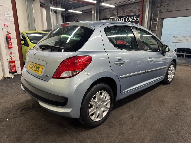 2011 Peugeot 207 1.4 Active 5dr HATCHBACK PETROL Manual