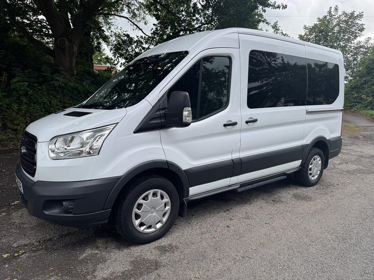 FORD TRANSIT MINIBUS, 12 SEAT TREND, 2.2, WHITE. EU 6 / ULEZ COMP. A/C. INC VAT