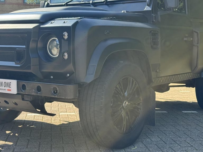 2010 Land Rover Defender 90 2.4 TDCi Hard Top SUV 3dr Diesel Manual 4WD SWB Euro 4 (122 bhp) SUV ...