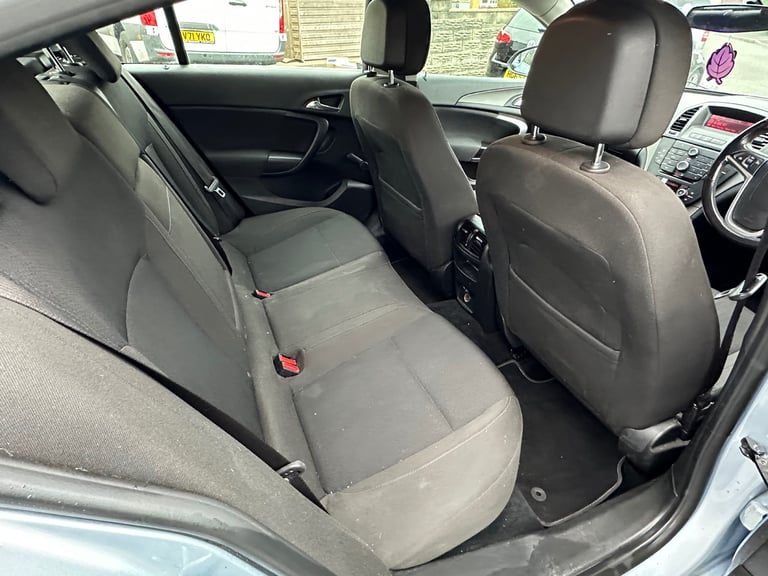 Vauxhall, INSIGNIA, Hatchback, 2013, Manual, 1956 (cc), 5 doors