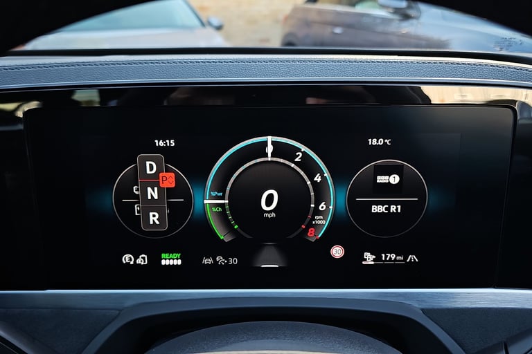 2025 Volkswagen Passat 1.5 TSI eHybrid Black Edition 5dr DSG ESTATE PETROL/ELECTRIC Automatic