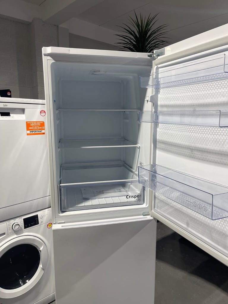 Ex Display Beko Fridge Freezer- CAN DELIVER!