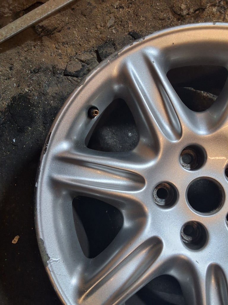 Jaguar alloy wheel