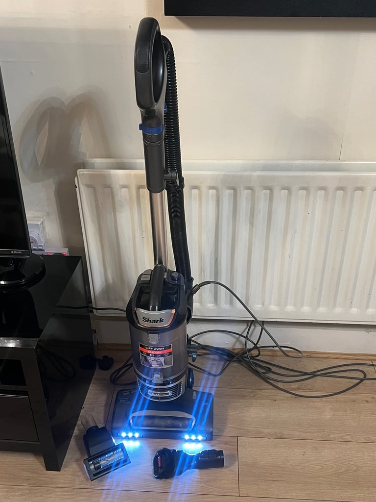 image for Shark Lift Away/Led Light/Animal/Multi Floor Vacuum Cleaner 