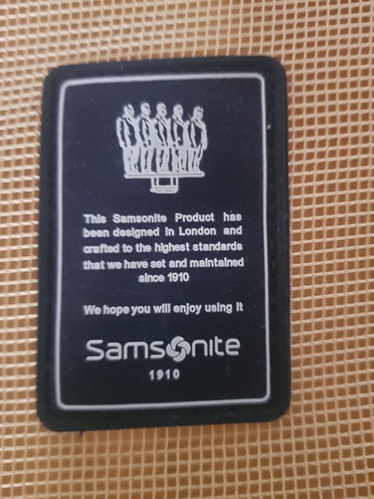 Samsonite Aluminium Extendable 4 Wheel Suitcase