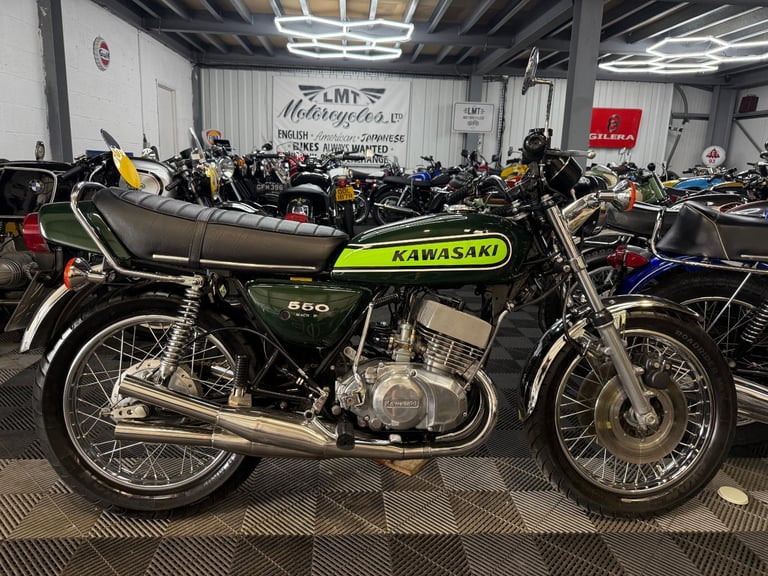 image for Allen Millyard Build – 1977 KAWASAKI KH550 four, classic two stoke, outstanding