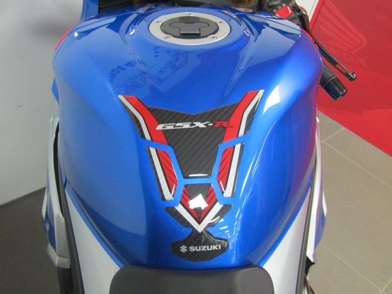 2021 Suzuki GSX-R1000RZ