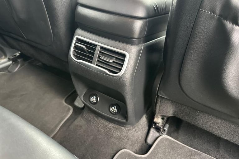 2021 Hyundai Santa Fe 1.6 TGDi Plug-in Hybrid Premium 5dr 4WD Auto Automatic Estate Petrol Parall...