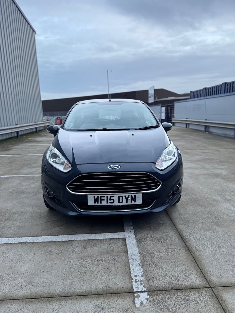 Ford, FIESTA, Hatchback, 2015, Manual, 1241 (cc), 3 doors
