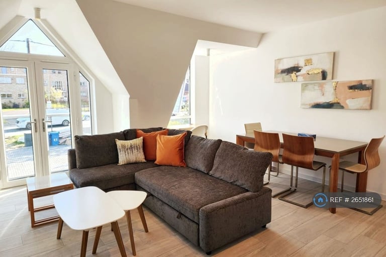 image for 1 bedroom flat in Bicester Road, Kidlington, OX5 (1 bed) (#2651861)