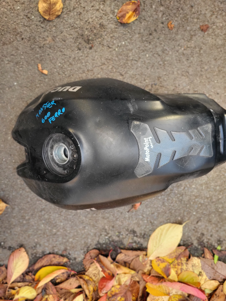 Ducati fuel tank 